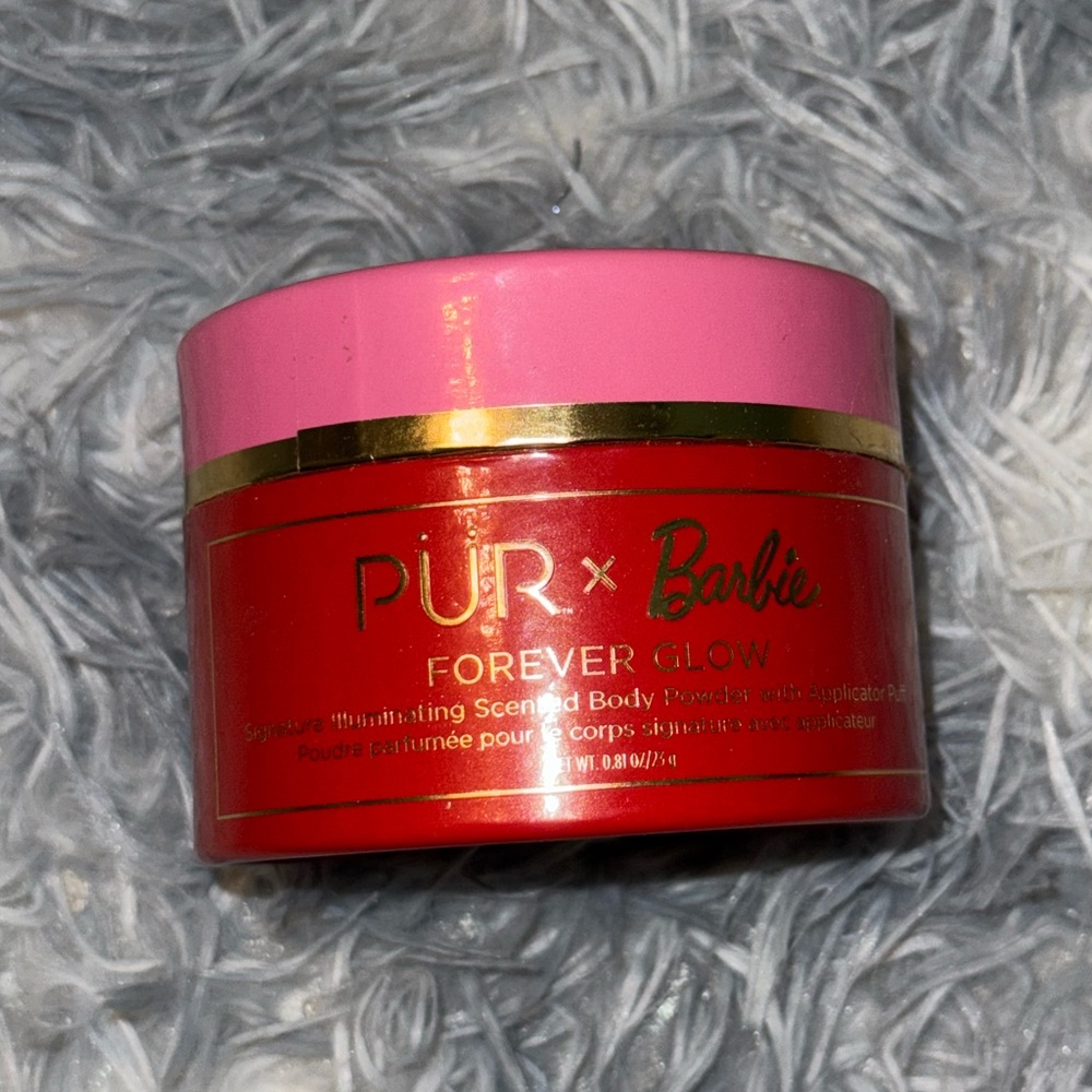PÜR x Barbie Forever Glow Face & Body Powder (Limited Edition)